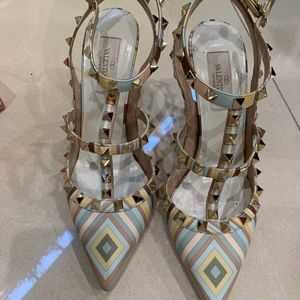 Valentino Rockstud  pumps, Multi Color, Size 8B,